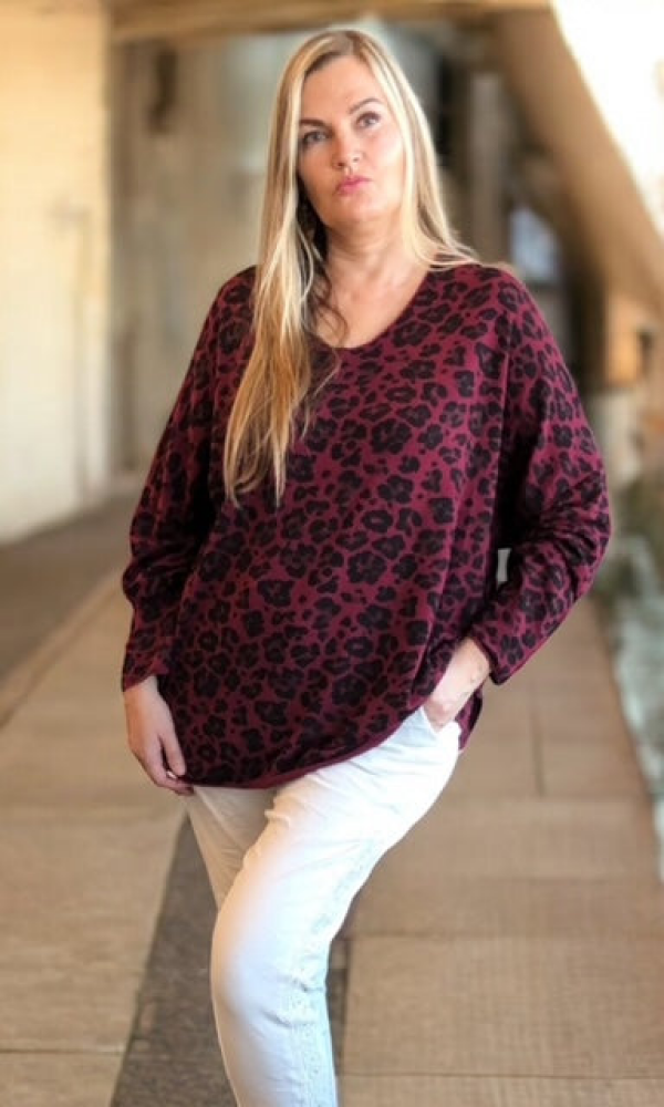 Leo kuosinen neule - Viininpunainen - Puserot