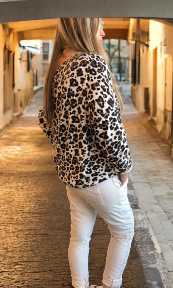 Leo kuosinen neule - Puserot