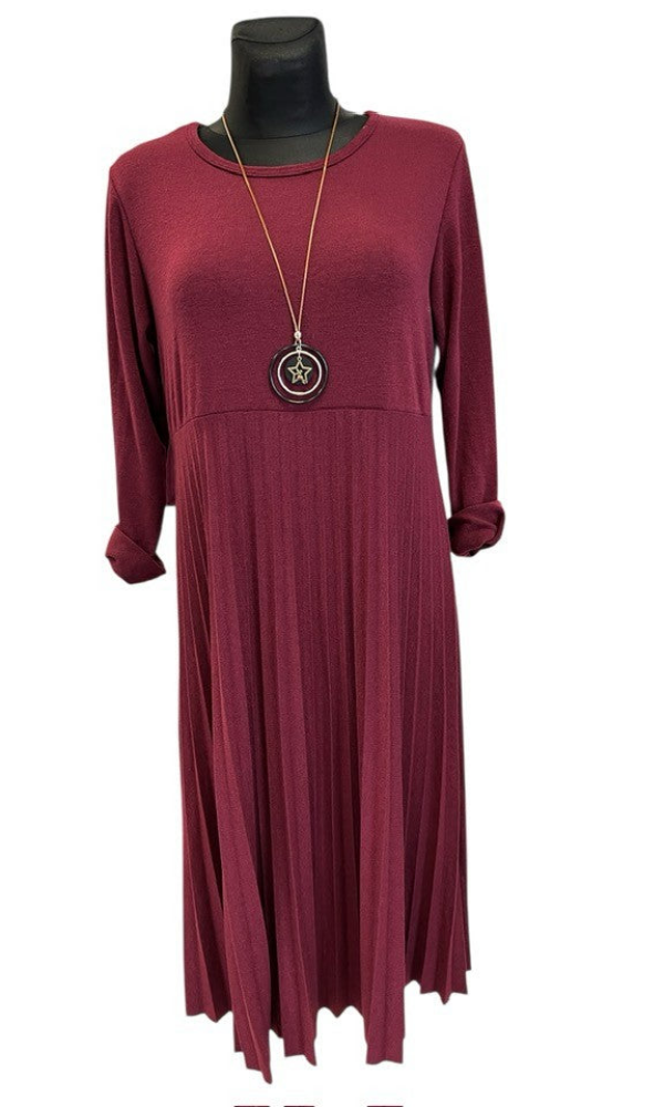 Hilja neulemekko - Mekot