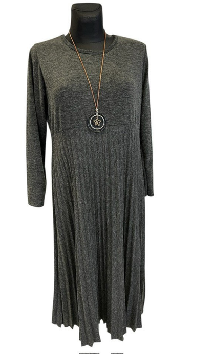 Hilja neulemekko - Mekot